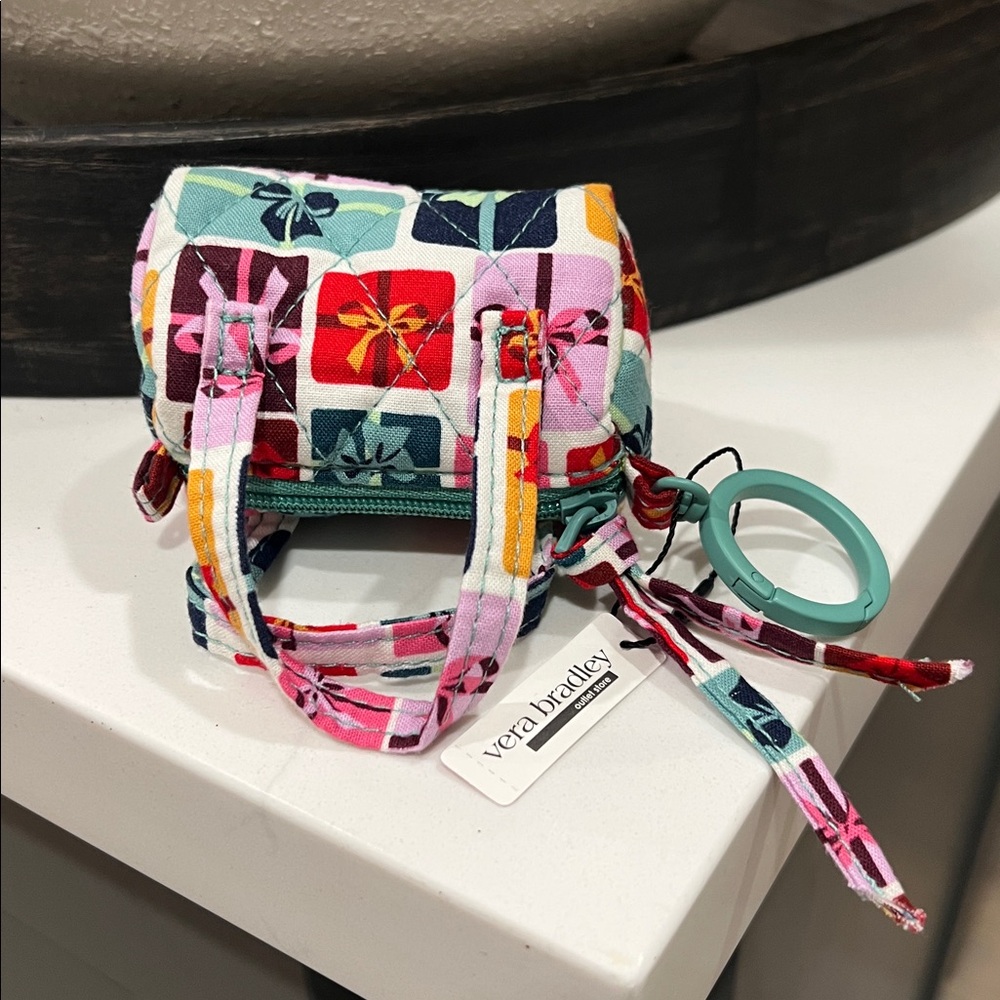 Cute. Vera Bradley Mini Coin purse Keychain - Picture 10 of 16